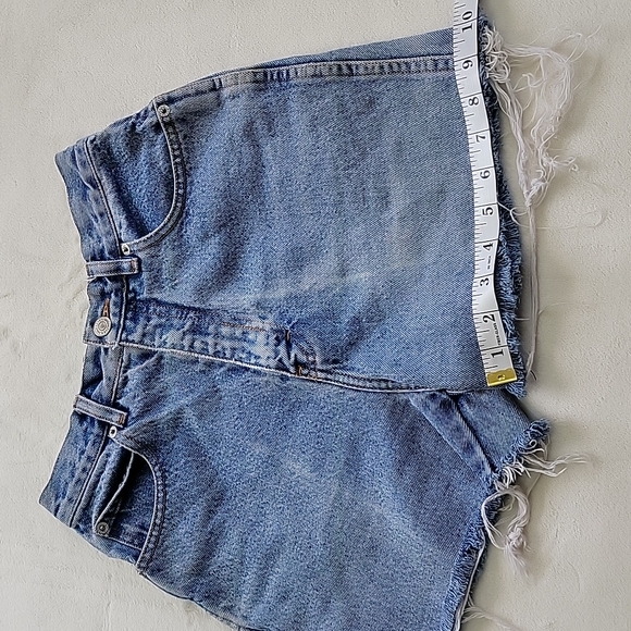 💙 JORDACHE VINTAGE CUTOFF FRAYED DISTRESSES SUMMER DENIM HIGHWAISTED SHORTS - Picture 6 of 8